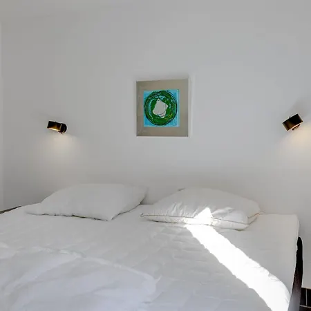 Elza - 800m From The Sea By Interhome Nyaraló